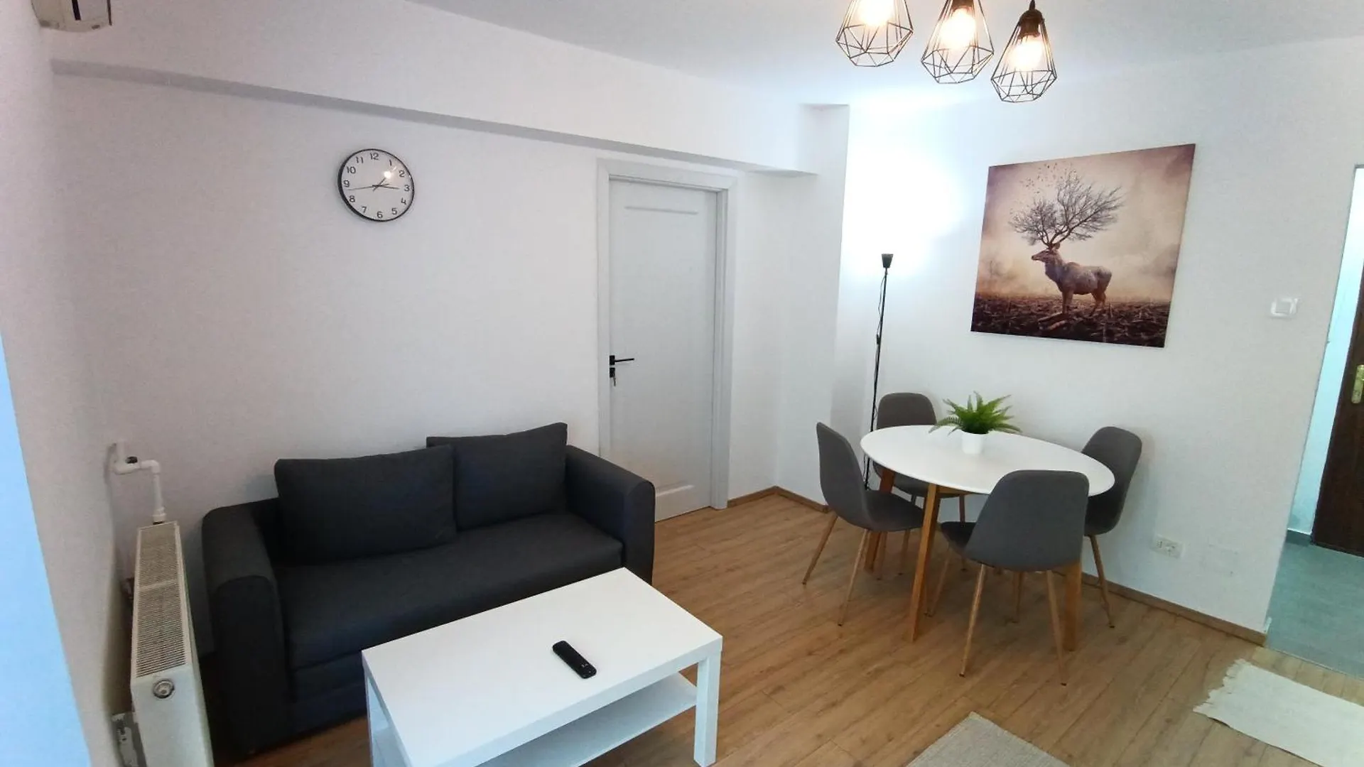Cozy Apartment City Center Bucarest 0*,  Rumanía